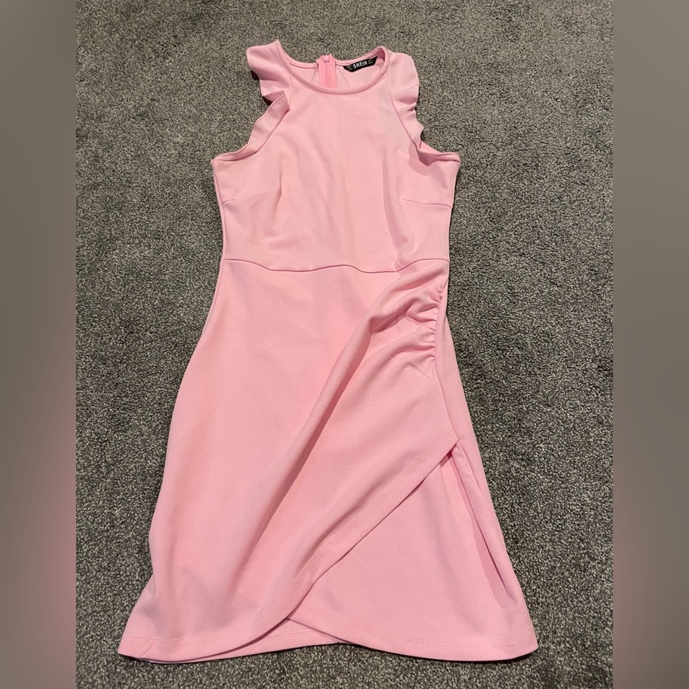 Women’s pink midi dress